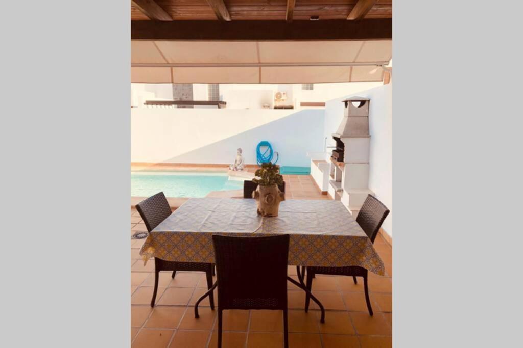 Villa Azalea Playa Blanca  Eksteriør billede